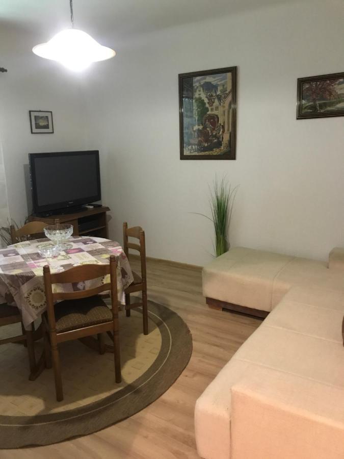 Apartman Nika Rijeka Exteriör bild